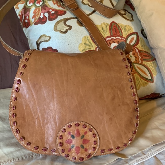 Lucky Brand Handbags - Lucky Brand Leather crossbody bag
